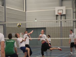 ua121110volleybaltoernooi101.JPG